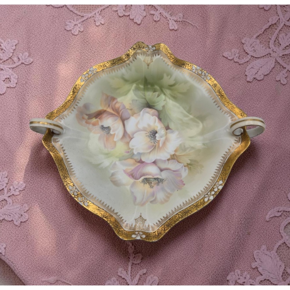 Antique R.S. Prussia Bowl With Dogwood Blossoms Ruffled Rim Gold Gilt & Handles
